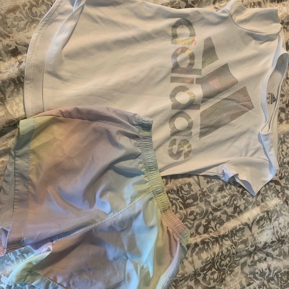 Girls adidas shorts and t shirt set